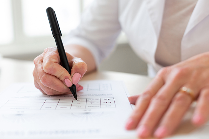 Comment lire les résultats d'un examen ophtalmologique ​
